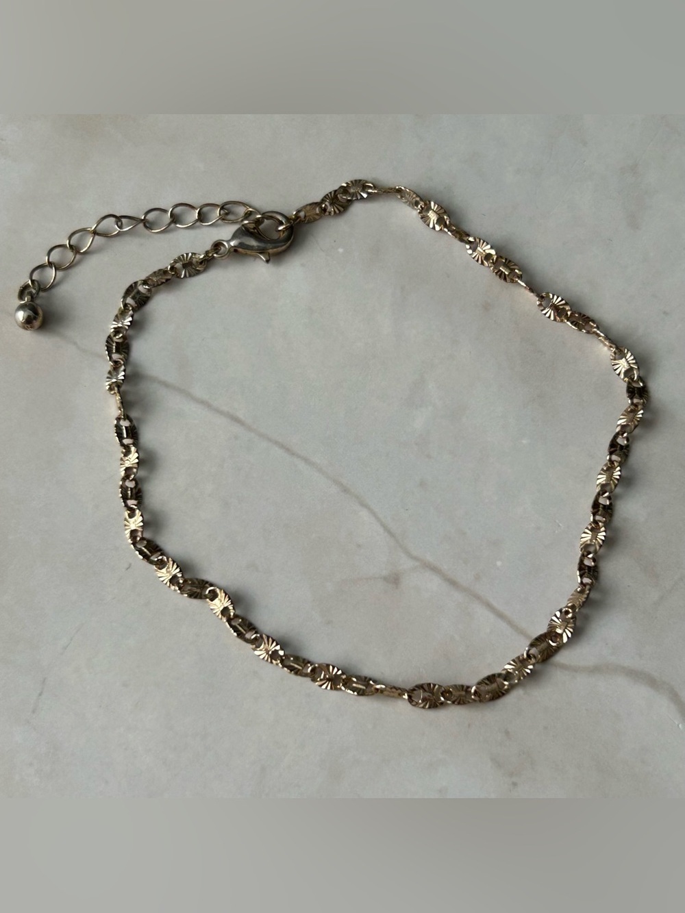Delicate Gold Tone Link Anklet